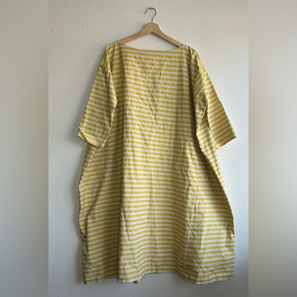 GORGEOUS Tia Cibani Yellow Striped Box Fit Oversized Dress Sz. M - Picture 2 of 7